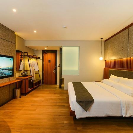 Nata Azana Hotel Solo Zewnętrze zdjęcie