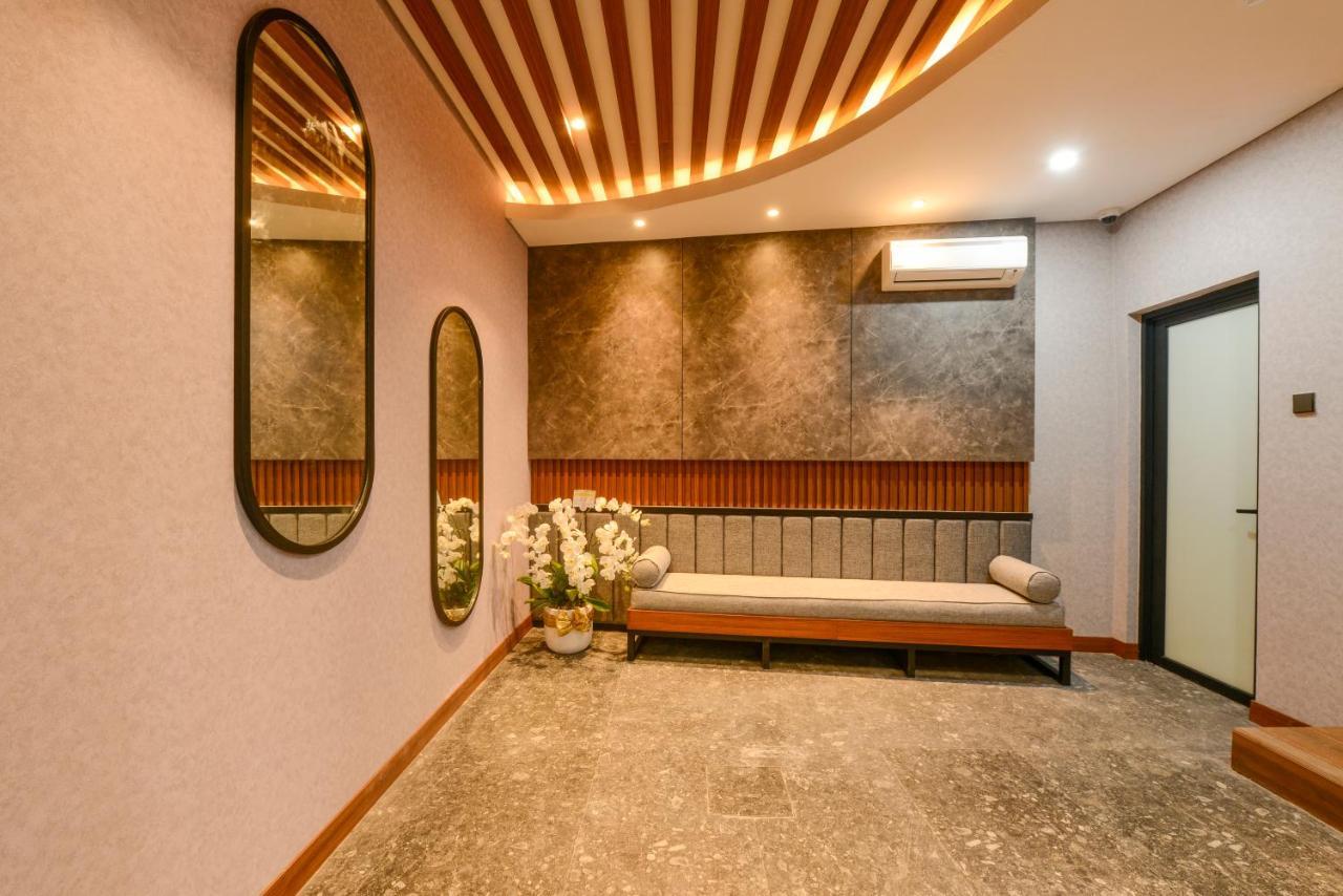 Nata Azana Hotel Solo Zewnętrze zdjęcie