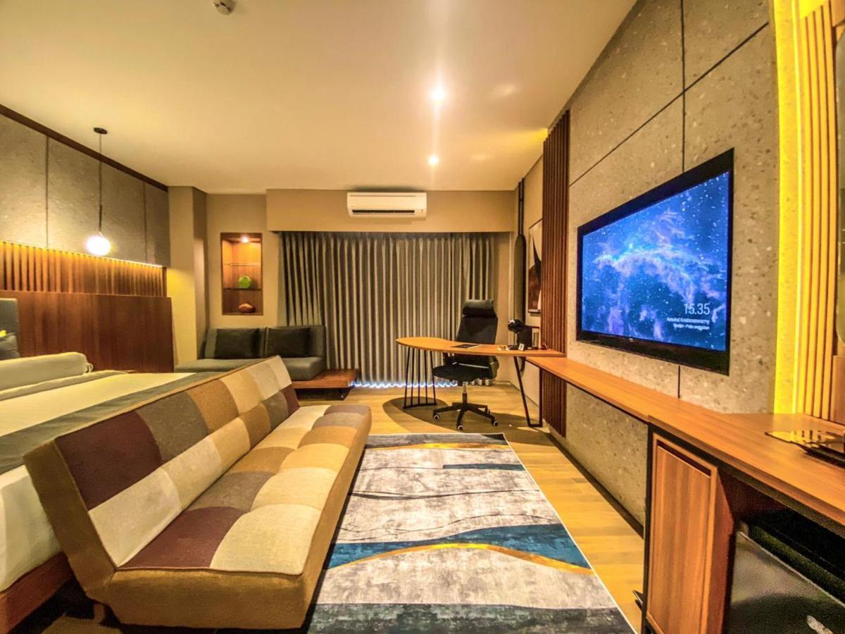 Nata Azana Hotel Solo Zewnętrze zdjęcie