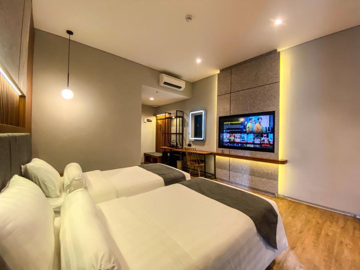 Nata Azana Hotel Solo Zewnętrze zdjęcie